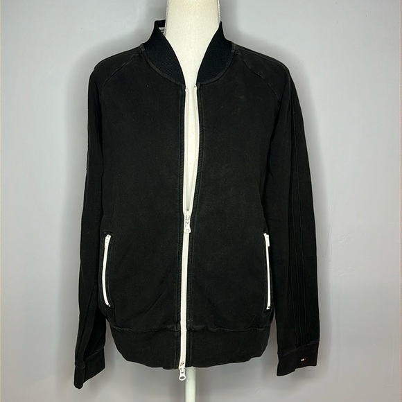 TOMMY HILFIGER JEANS BLACK WITH WHITE ACCENTS ZIP LIGHTWEIGHT JACKET LARGE - Picture 1 of 11